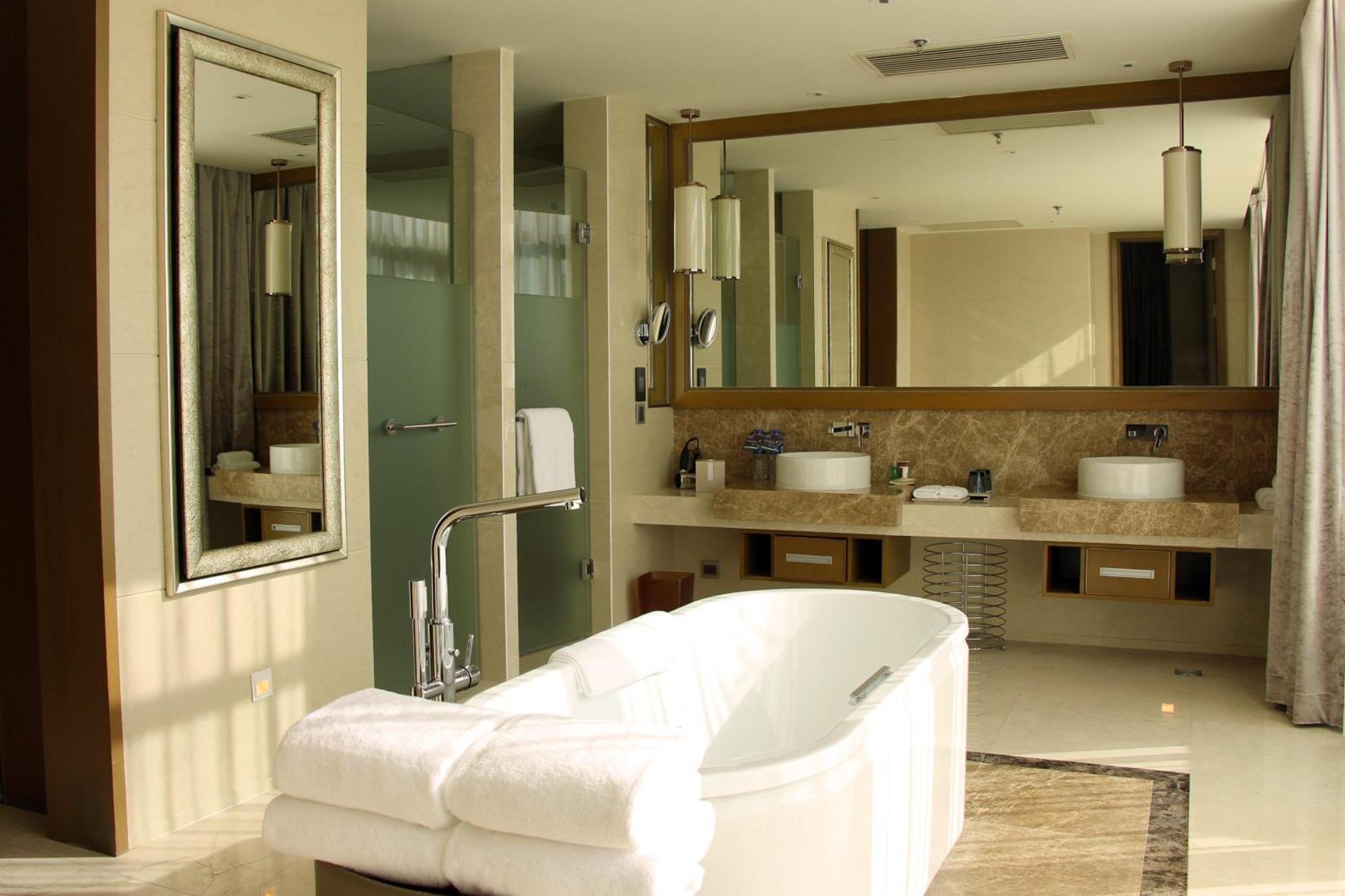 Sheraton Bailuhu Resort, Huizhou Хойчжоу Экстерьер фото