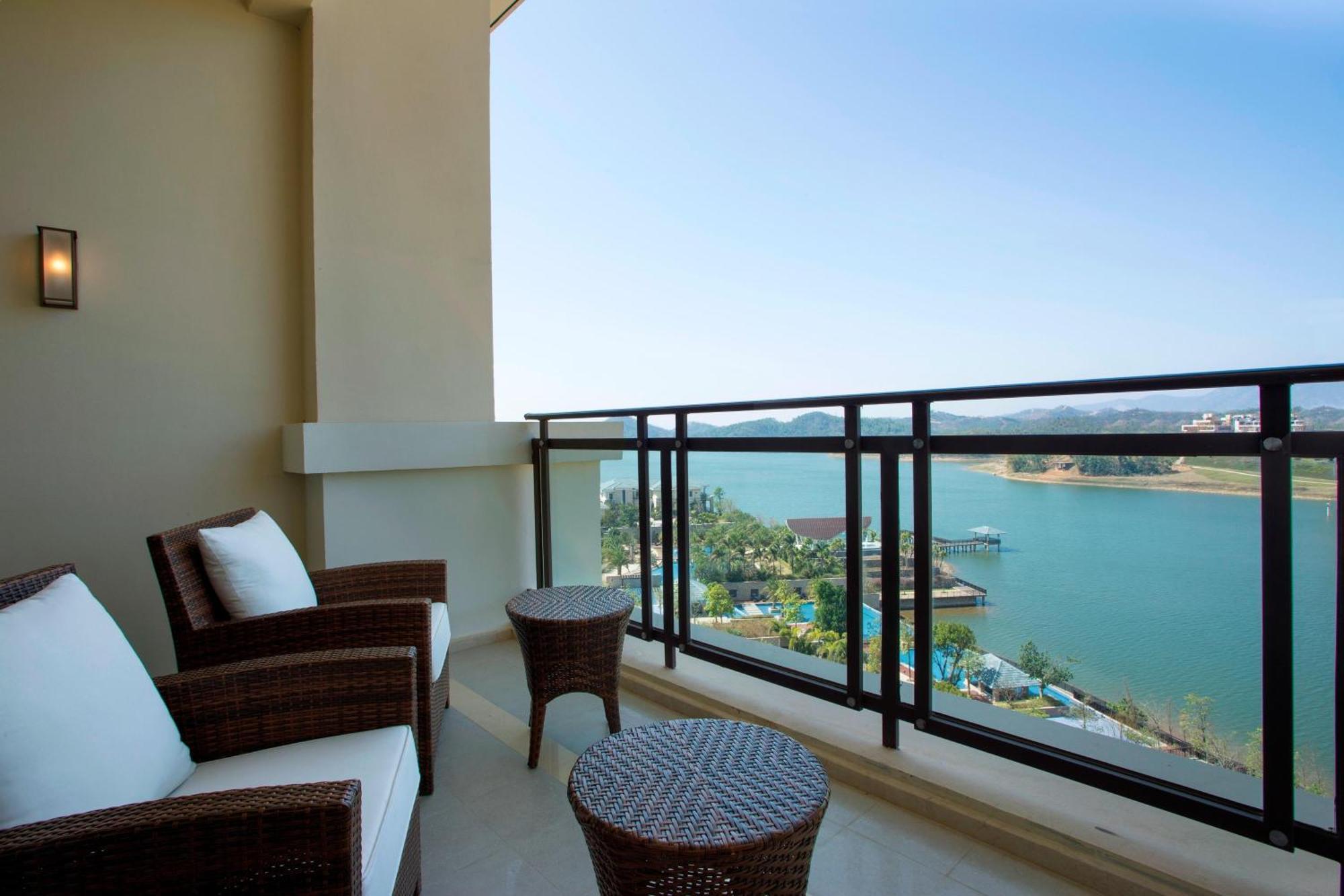 Sheraton Bailuhu Resort, Huizhou Хойчжоу Экстерьер фото